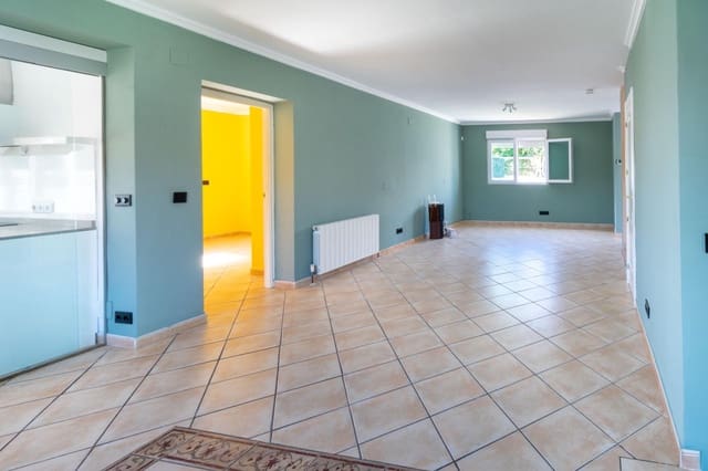 4 slaapkamer Villa te koop in Alfaz del Pi / L'Alfàs del Pi met zwembad - € 650.000 (Ref: 9715627)