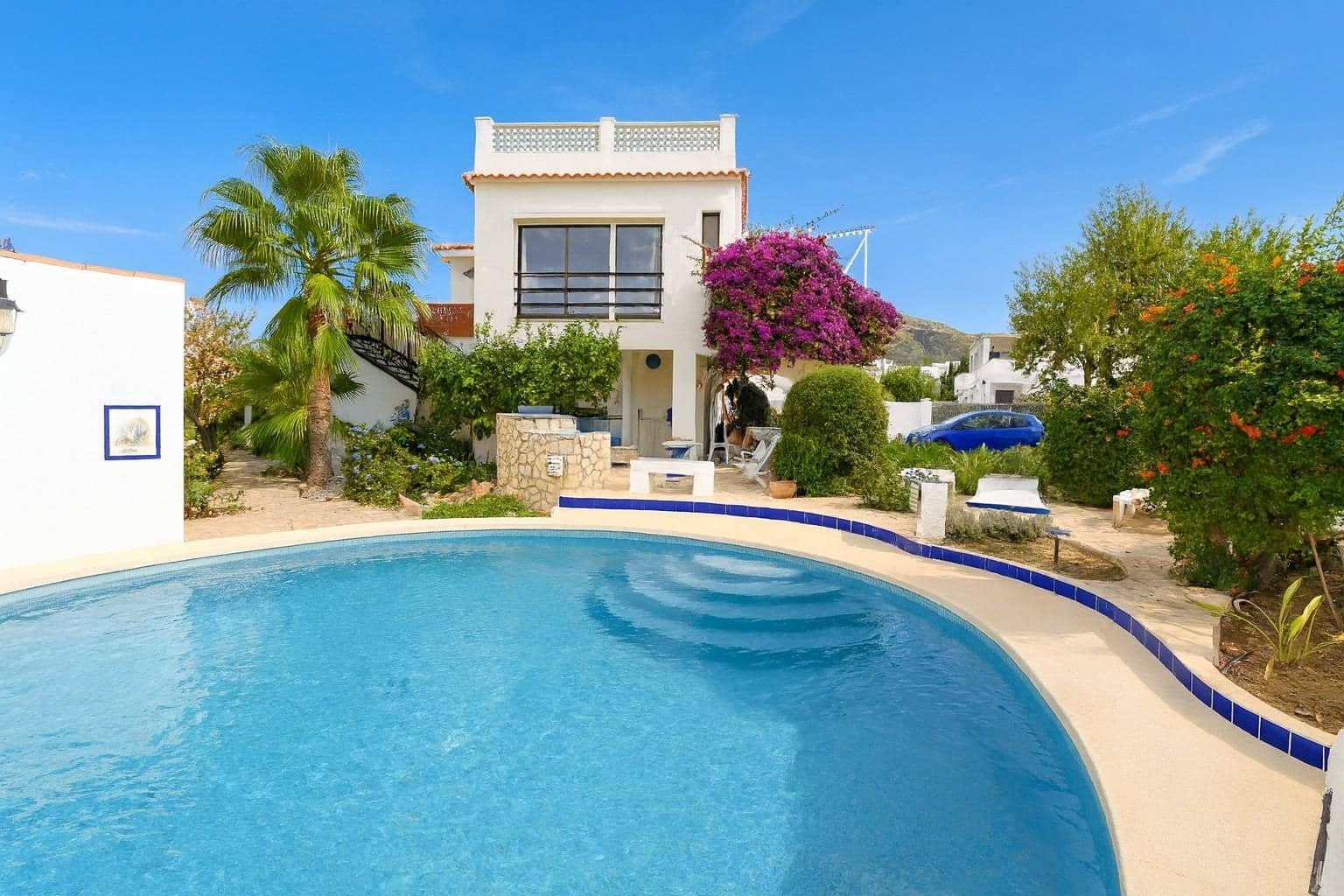 3 soveværelse Semi-Rækkehus til salg i Alfaz del Pi / L'Alfas del Pi med swimmingpool - € 550.000 (Ref: 9715630)