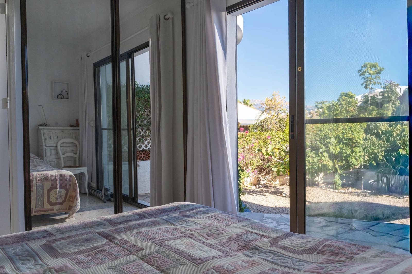 3 soveværelse Semi-Rækkehus til salg i Alfaz del Pi / L'Alfas del Pi med swimmingpool - € 550.000 (Ref: 9715630)
