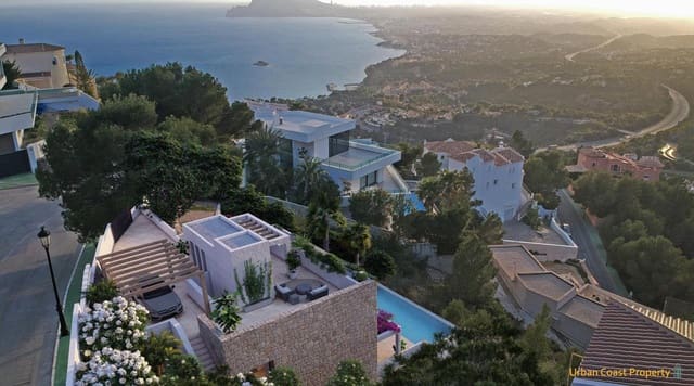 5 slaapkamer Villa te koop in Altea met zwembad - € 2.495.000 (Ref: 9798368)