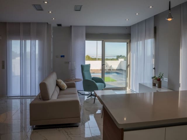 3 soveværelse Semi-Rækkehus til salg i Los Almendros (Orihuela Costa), Orihuela - € 390.000 (Ref: 9798369)