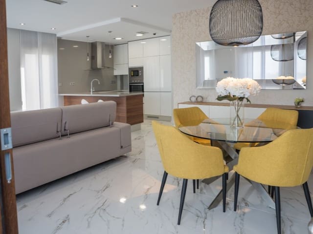 3 soveværelse Semi-Rækkehus til salg i Los Almendros (Orihuela Costa), Orihuela - € 390.000 (Ref: 9798369)