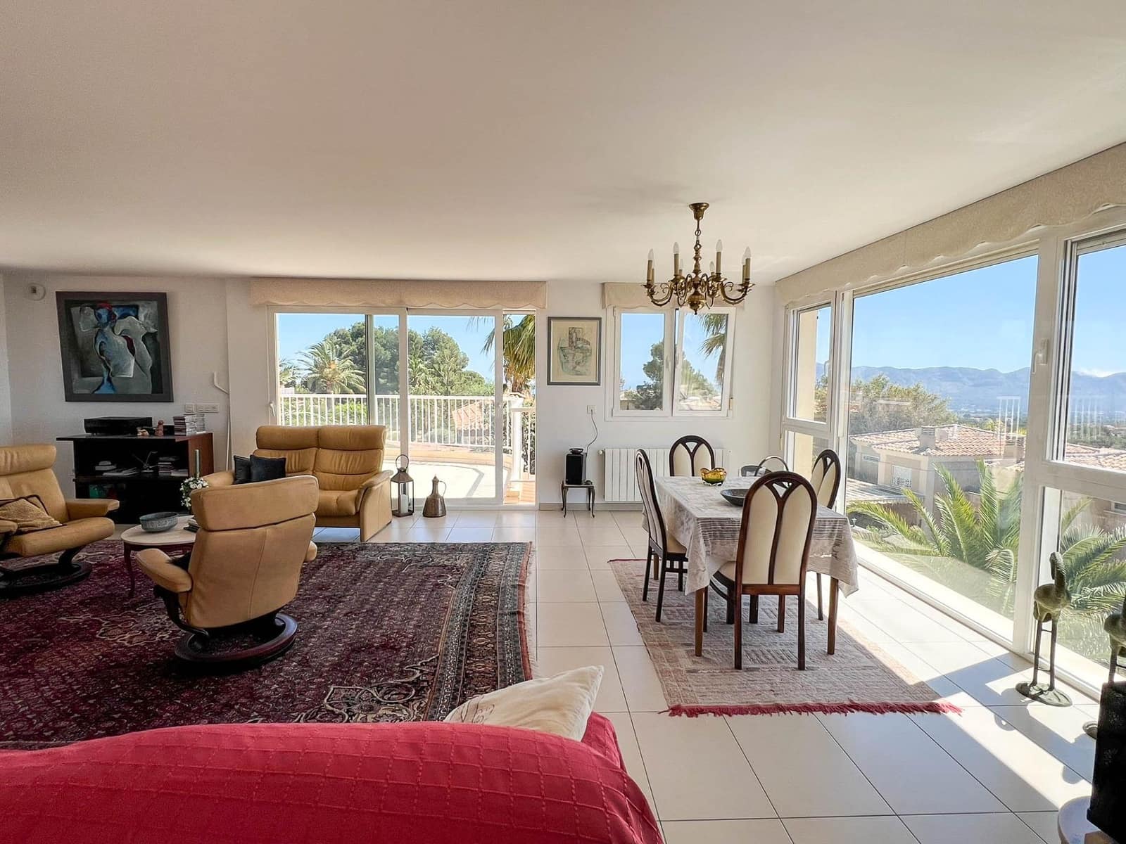 5 soveværelse Villa til salg i La Nucia med swimmingpool - € 1.150.000 (Ref: 9833153)
