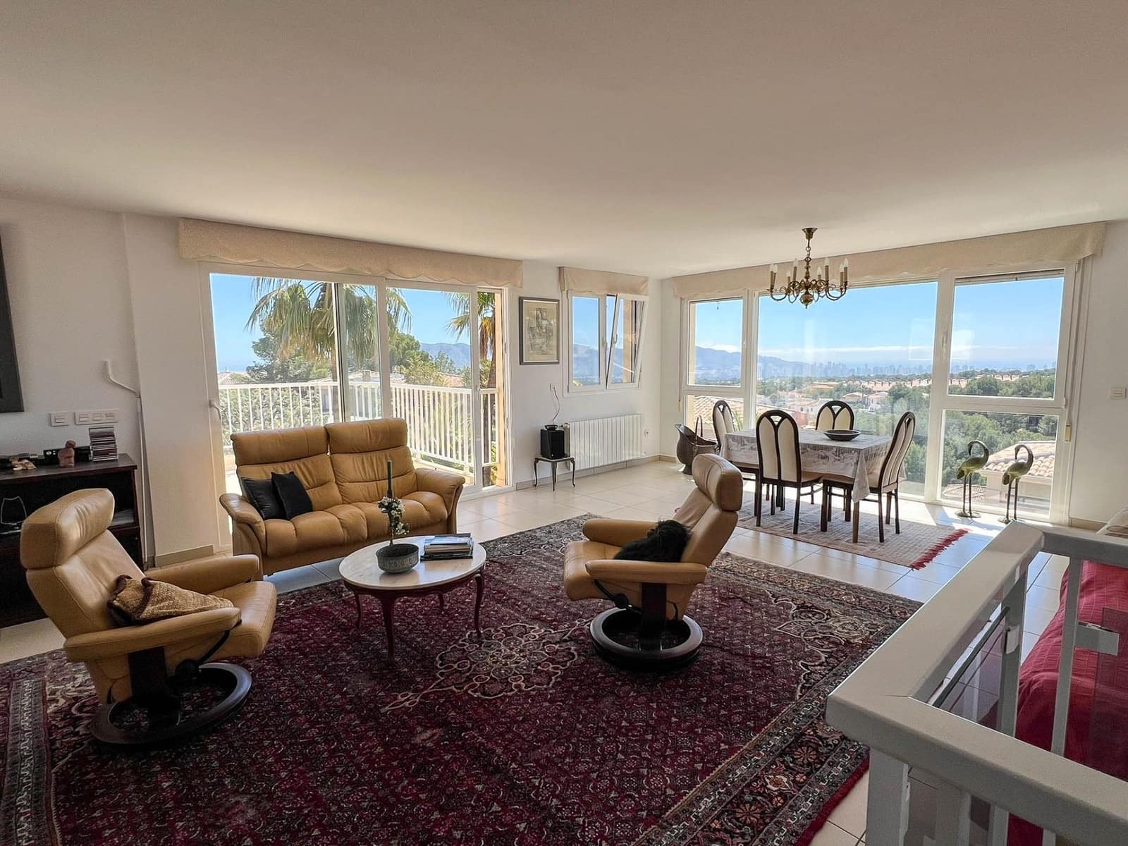 5 soveværelse Villa til salg i La Nucia med swimmingpool - € 1.150.000 (Ref: 9833153)