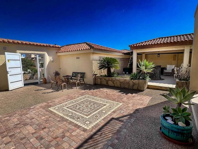 4 quarto Moradia para venda em La Nucia com piscina - 1 150 000 € (Ref: 9833153)