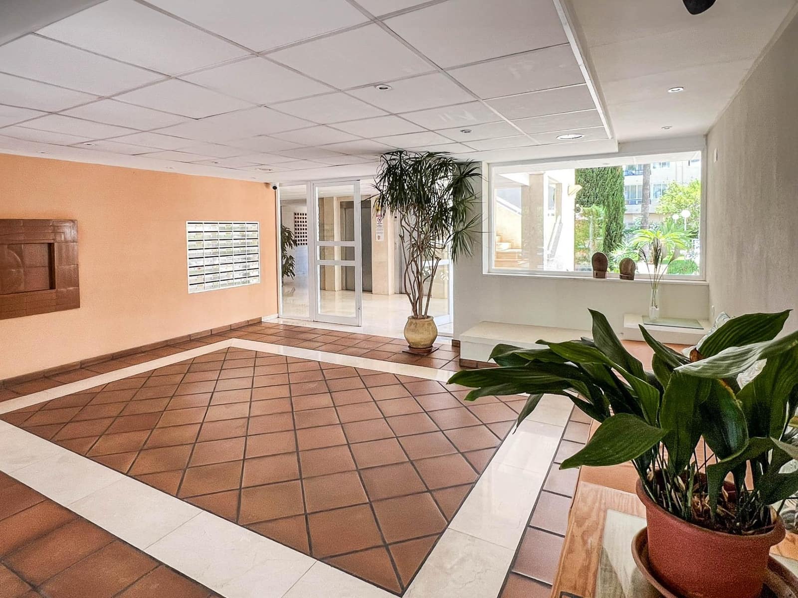 3 slaapkamer Appartement te koop in Alfaz del Pi / L'Alfas del Pi met zwembad - € 495.000 (Ref: 9856261)
