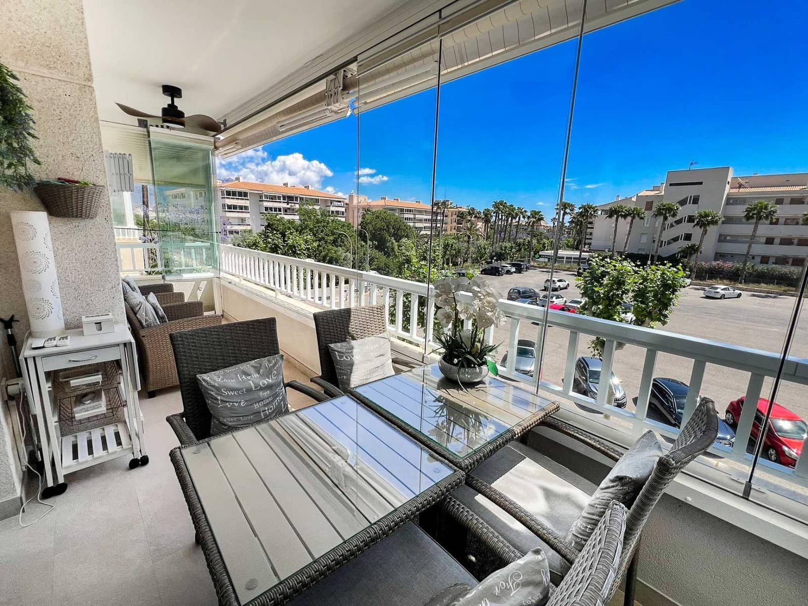 3 slaapkamer Appartement te koop in Alfaz del Pi / L'Alfas del Pi met zwembad - € 495.000 (Ref: 9856261)