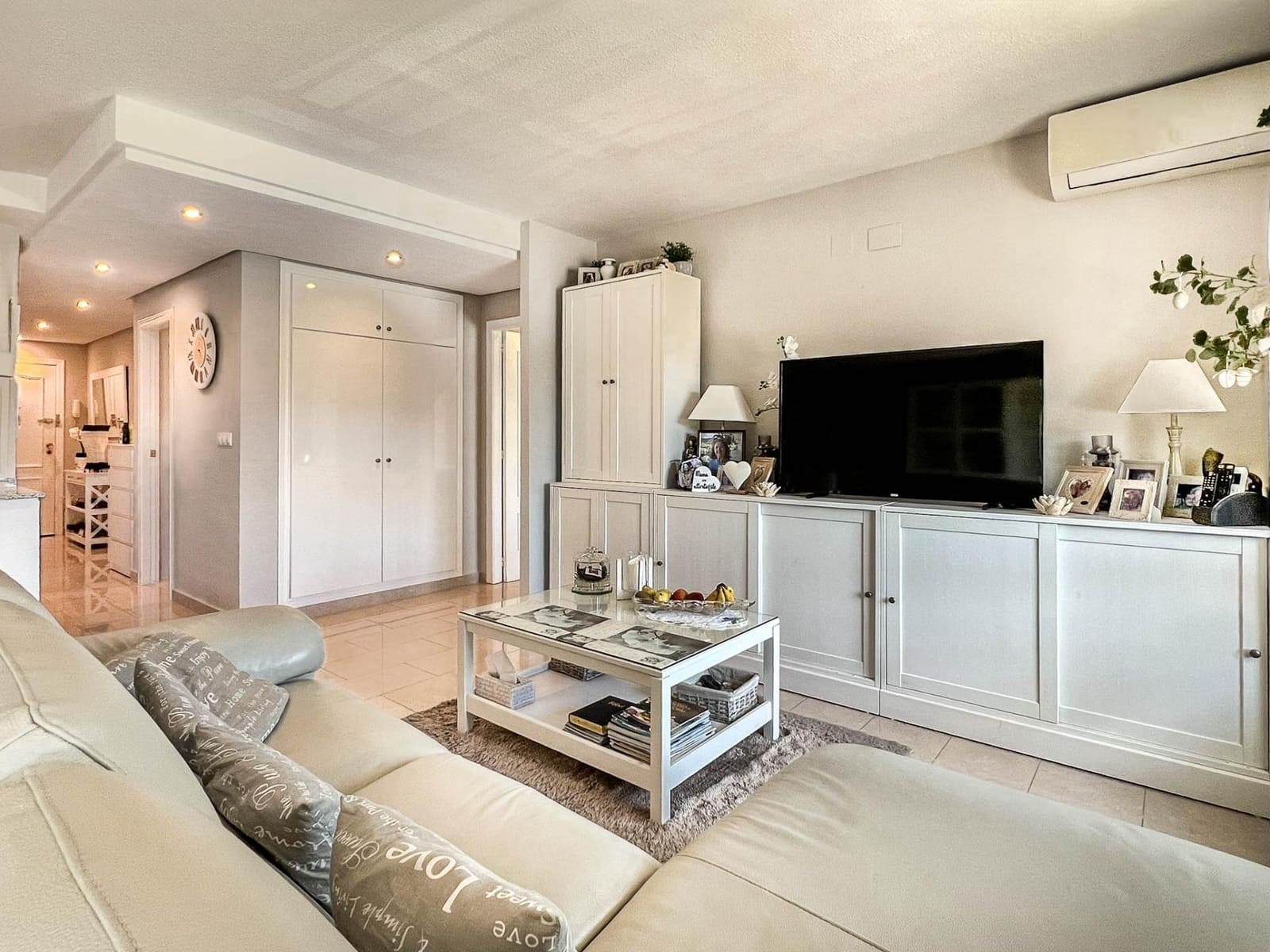 3 bedroom Apartment for sale in Alfaz del Pi / L'Alfas del Pi with pool - € 495,000 (Ref: 9856261)