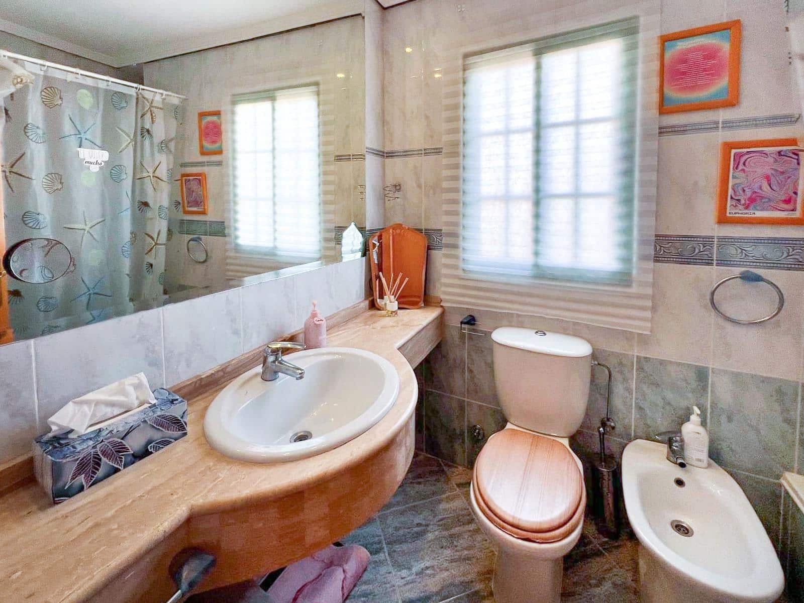 8 quarto Moradia para venda em Benidorm com piscina - 945 000 € (Ref: 9861727)