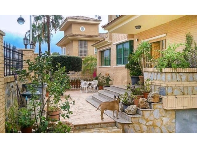 8 soverom Villa til salgs i Sierra Helada, Benidorm med svømmebasseng - € 945 000 (Ref: 9861727)