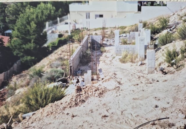 Byggetomt til salgs i Callosa d'En Sarrià - € 159 000 (Ref: 9954665)