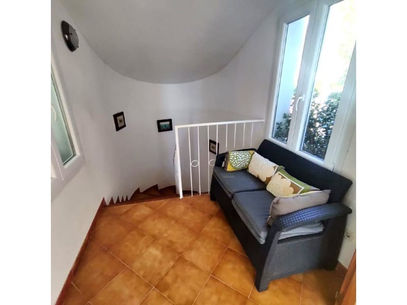 4 slaapkamer Villa te koop in Callosa d'En Sarria met zwembad - € 525.000 (Ref: 9975716)