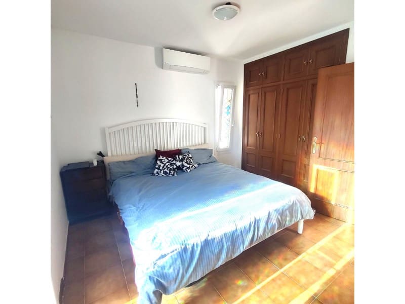 4 slaapkamer Villa te koop in Callosa d'En Sarria met zwembad - € 525.000 (Ref: 9975716)