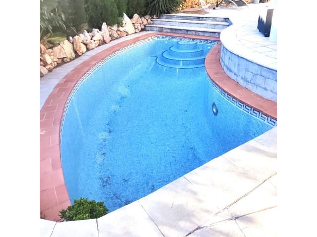4 slaapkamer Villa te koop in Callosa d'En Sarrià met zwembad - € 525.000 (Ref: 9975716)