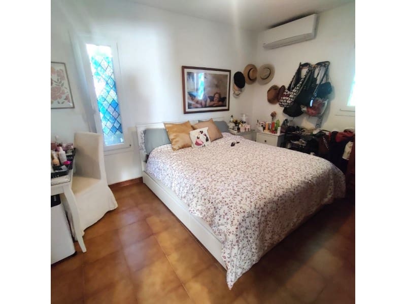4 slaapkamer Villa te koop in Callosa d'En Sarria met zwembad - € 525.000 (Ref: 9975716)