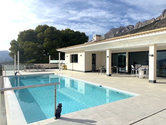 Chalet de 5 habitaciones en Altea la Vella, Altea en venta con piscina garaje - 3.499.000 € (Ref: 9975717)