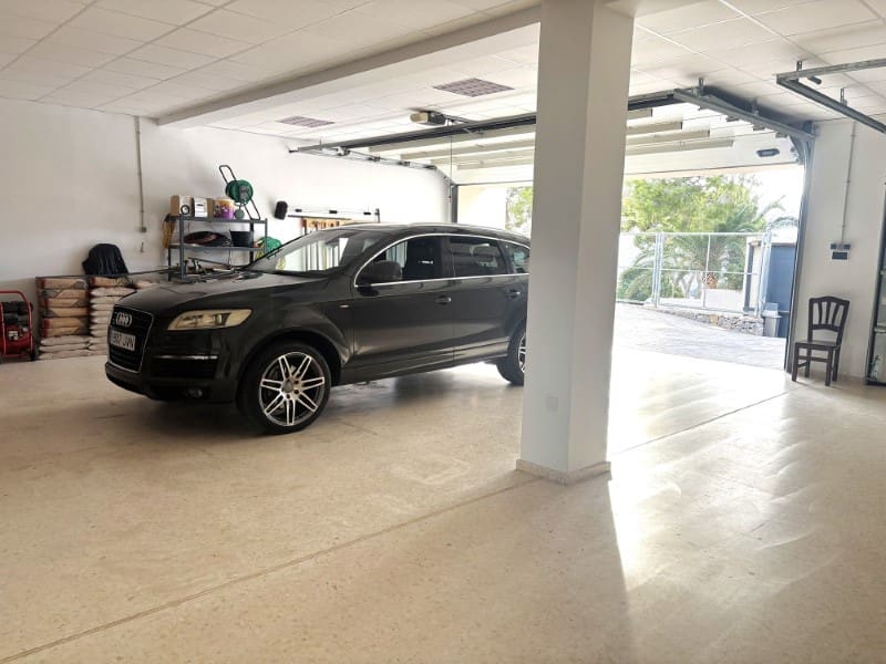 5 bedroom Villa for sale in Altea la Vella with pool garage - € 3,499,000 (Ref: 9975717)