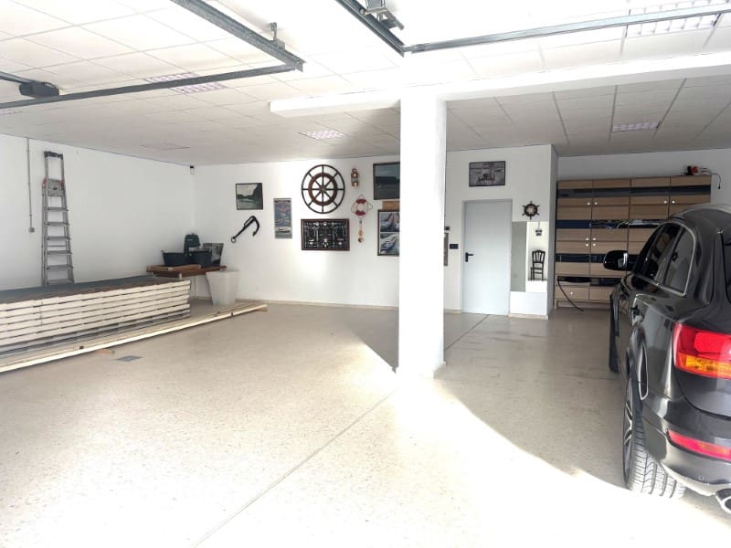 5 bedroom Villa for sale in Altea la Vella with pool garage - € 3,499,000 (Ref: 9975717)