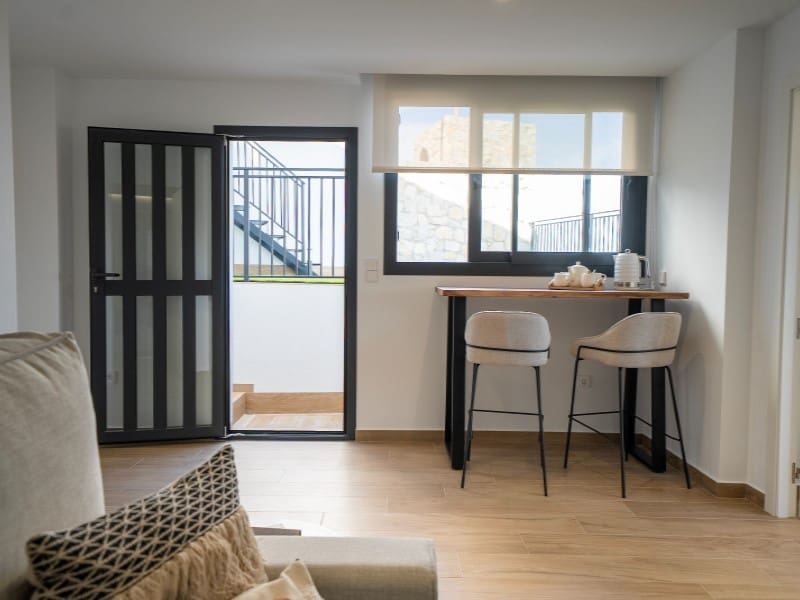 3 makuuhuone Paritalo myytävänä paikassa Algorfa mukana uima-altaan - 495 000 € (Ref: 9975736)