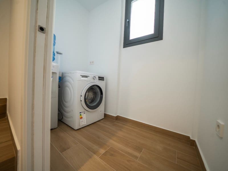 3 makuuhuone Paritalo myytävänä paikassa Algorfa mukana uima-altaan - 495 000 € (Ref: 9975736)