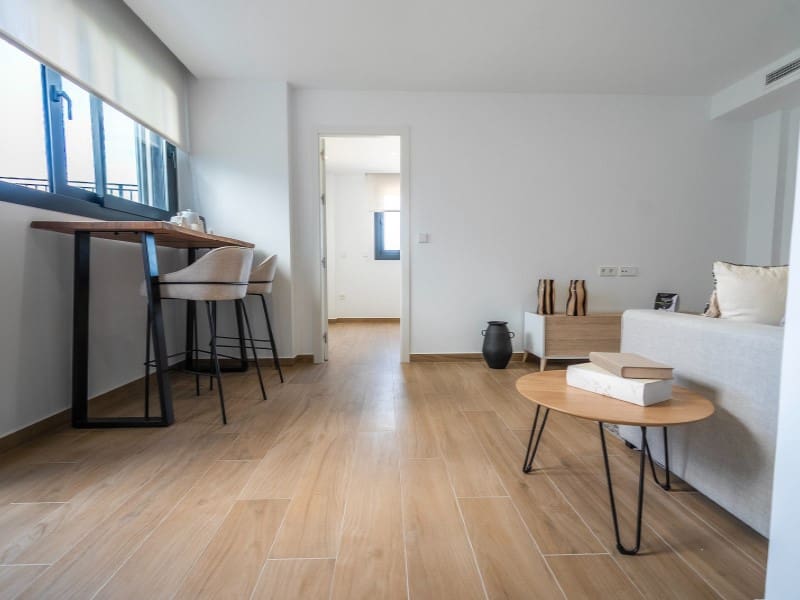 3 makuuhuone Paritalo myytävänä paikassa Algorfa mukana uima-altaan - 495 000 € (Ref: 9975736)