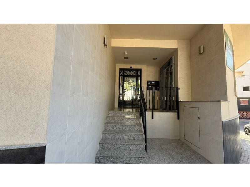Erhverv til salg i San Miguel de Salinas - € 225.750 (Ref: 9975746)