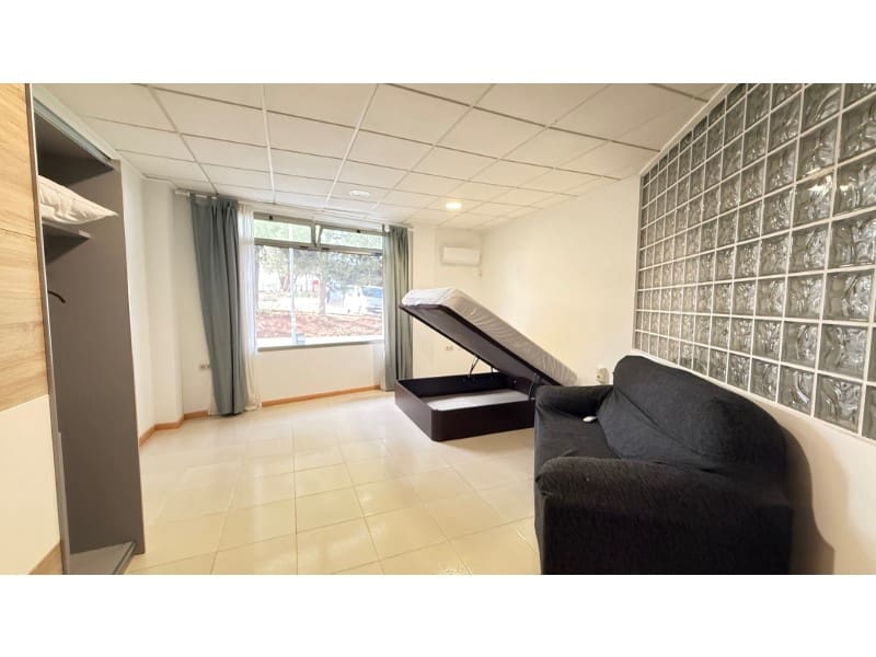 Local Comercial en San Miguel de Salinas en venta - 225.750 € (Ref: 9975746)