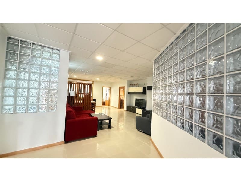 Local Comercial en San Miguel de Salinas en venta - 225.750 € (Ref: 9975746)