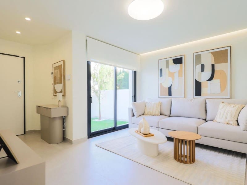 3 sovrum Villa till salu i Campoamor med pool - 590 000 € (Ref: 9975753)