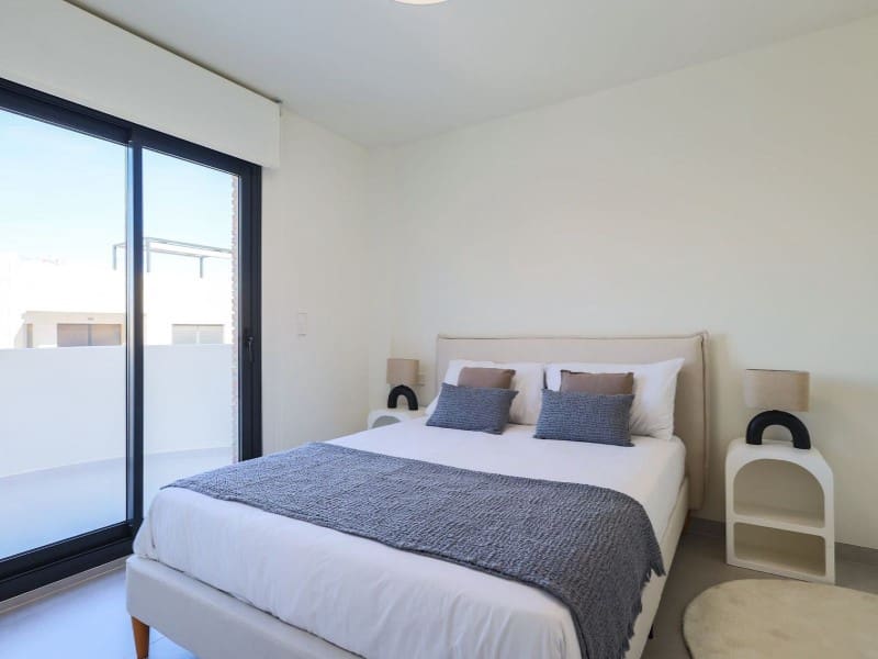 3 sovrum Villa till salu i Campoamor med pool - 590 000 € (Ref: 9975753)
