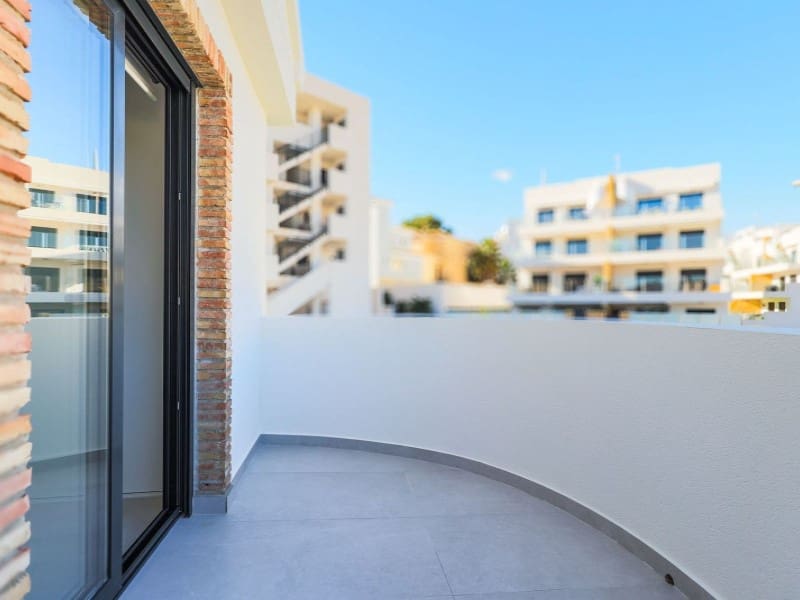3 sovrum Villa till salu i Campoamor med pool - 590 000 € (Ref: 9975753)