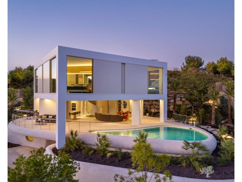 3 soverom Villa til salgs i Orihuela Costa med svømmebasseng - € 2 365 000 (Ref: 9975764)