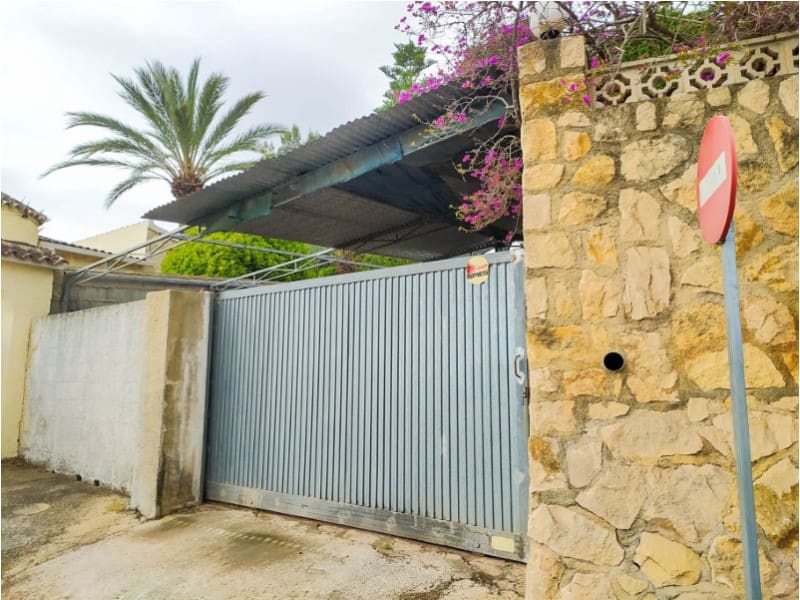 Ubebygd land til salgs i Alfaz del Pi / L'Alfas del Pi - € 210 000 (Ref: 9975771)