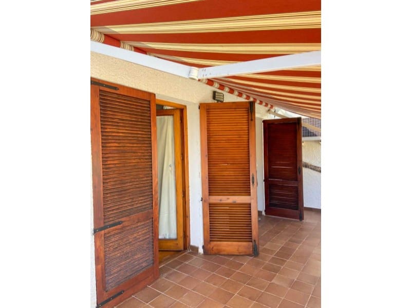 Chalet de 5 habitaciones en Benidorm en venta con piscina garaje - 745.000 € (Ref: 9975772)