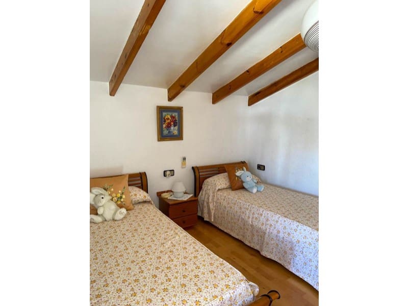 Chalet de 5 habitaciones en Benidorm en venta con piscina garaje - 745.000 € (Ref: 9975772)