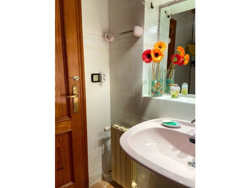 Chalet de 5 habitaciones en Benidorm en venta con piscina garaje - 745.000 € (Ref: 9975772)