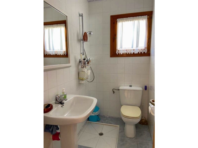 Chalet de 5 habitaciones en Benidorm en venta con piscina garaje - 745.000 € (Ref: 9975772)