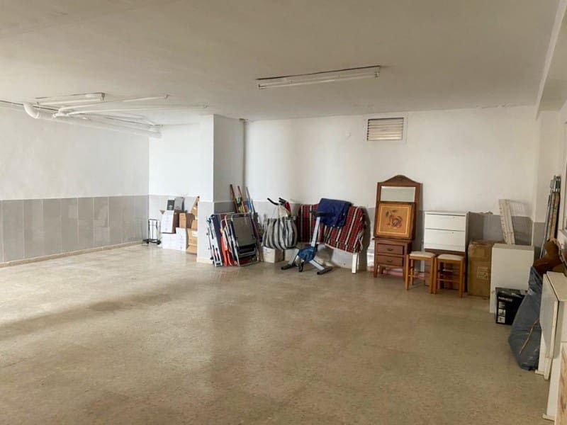 Chalet de 5 habitaciones en Benidorm en venta con piscina garaje - 745.000 € (Ref: 9975772)