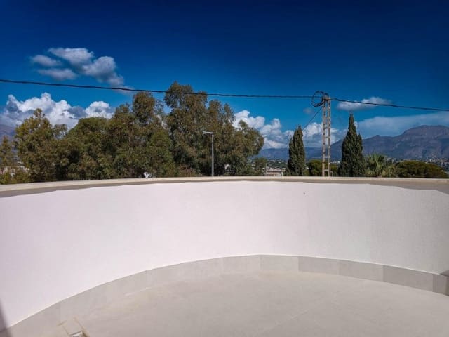 4 chambre Villa/Maison à vendre à Albir, Alfaz del Pi / L'Alfàs del Pi avec piscine garage - 2 500 000 € (Ref: 9975774)