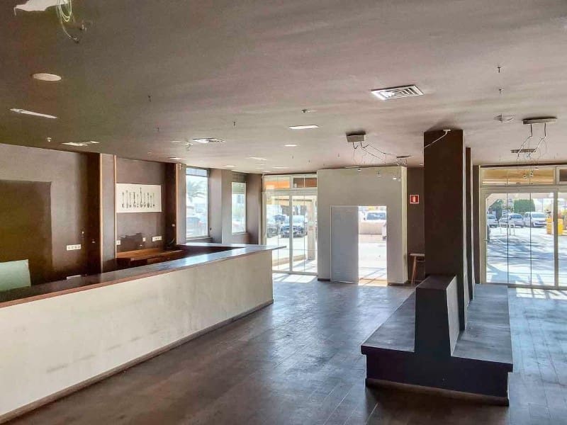 Komercyjne na sprzedaż w Altea - 695 000 € (Ref: 9975777)