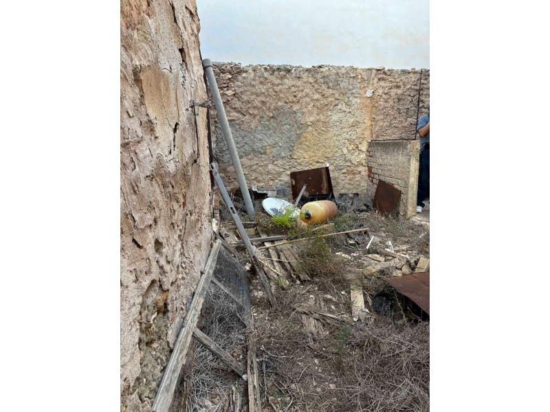4 sovrum Finca/Hus på landet till salu i Alfaz del Pi / L'Alfas del Pi - 225 000 € (Ref: 9975778)