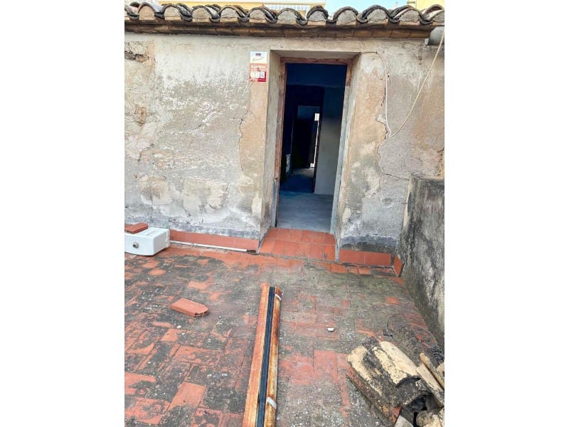 4 sovrum Finca/Hus på landet till salu i Alfaz del Pi / L'Alfas del Pi - 225 000 € (Ref: 9975778)