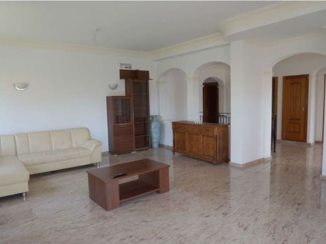 12 soverom Villa til salgs i Pueblo - Urbanizaciones, Alfaz del Pi / L'Alfàs del Pi med svømmebasseng garasje - € 1 300 000 (Ref: 9976926)