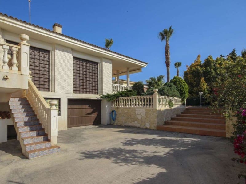Chalet de 5 habitaciones en Benidorm en venta con piscina garaje - 1.500.000 € (Ref: 9976927)