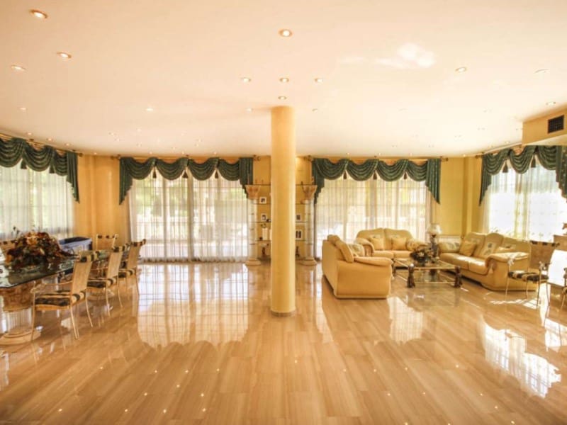 Chalet de 5 habitaciones en Benidorm en venta con piscina garaje - 1.500.000 € (Ref: 9976927)