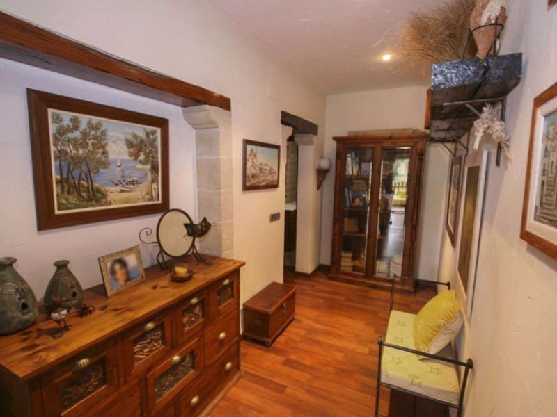 2 soveværelse Villa til salg i La Nucia med swimmingpool garage - € 650.000 (Ref: 9976930)