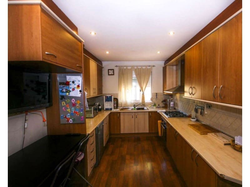 2 soveværelse Villa til salg i La Nucia med swimmingpool garage - € 650.000 (Ref: 9976930)