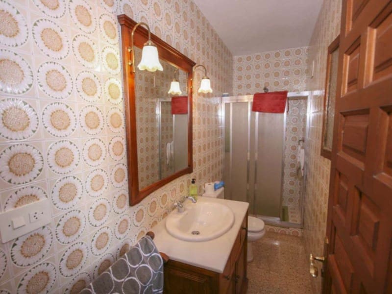 2 soveværelse Villa til salg i La Nucia med swimmingpool garage - € 650.000 (Ref: 9976930)