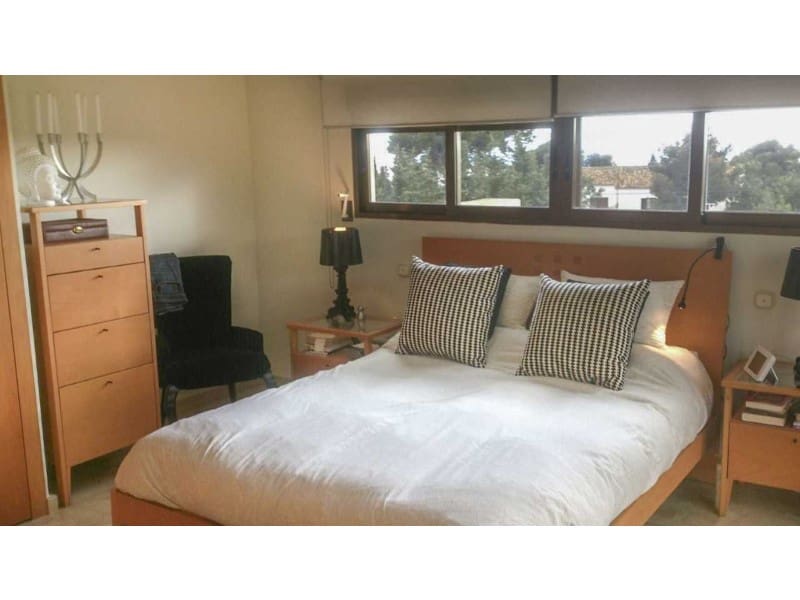 4 soverom Villa til salgs i Benidorm med svømmebasseng garasje - € 790 000 (Ref: 9976931)