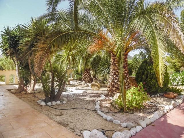 4 soveværelse Villa til salg i Finestrat Pueblo, Finestrat med swimmingpool garage - € 950.000 (Ref: 9976932)